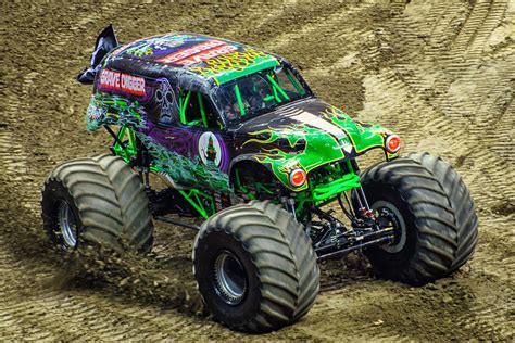 monster truck videos